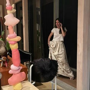 Meet your Posher, Elana